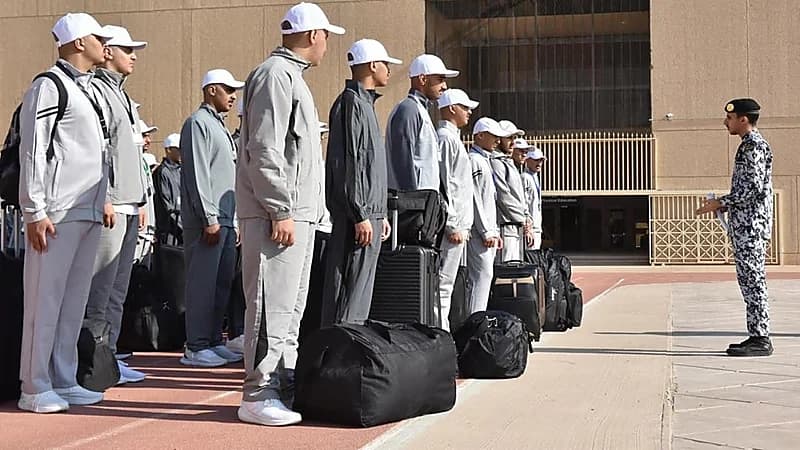 كلية الملك فهد الأمنية تستقبل الطلبة المستجدين الملتحقين بدورة بكالوريوس العلوم الأمنية