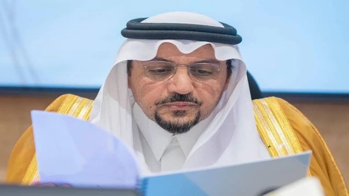 أمير القصيم يوجّه بإغلاق مركز ترفيهي في عنيزة لمخالفات خادشة للحياء
