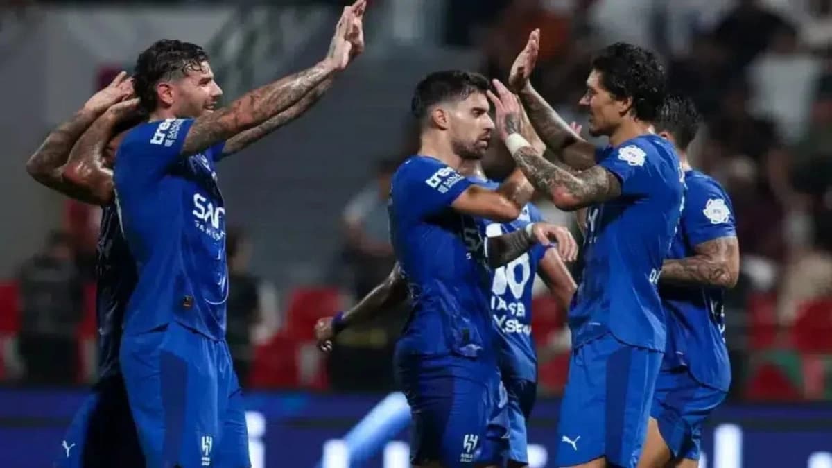 الهلال يعترض على المحكم الذي اختاره اتحاد كرة القدم أحمد أبو عمارة