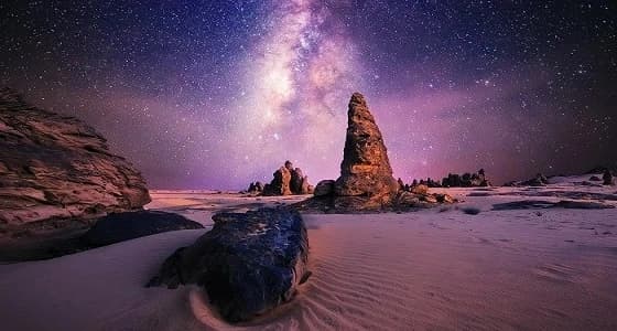 صورة لمجرة " درب التبانة " بسماء المملكة