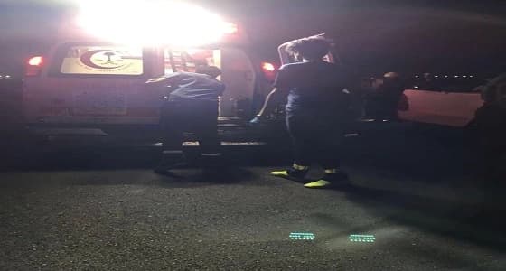 وفاة شخص وإصابة 4 أخرين في حادث تصادم على طريق الهجرة