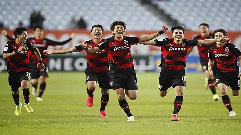 بوهانج ينظم فعاليات خاصة لتحفيز لاعبيه قبل مواجهة الهلال