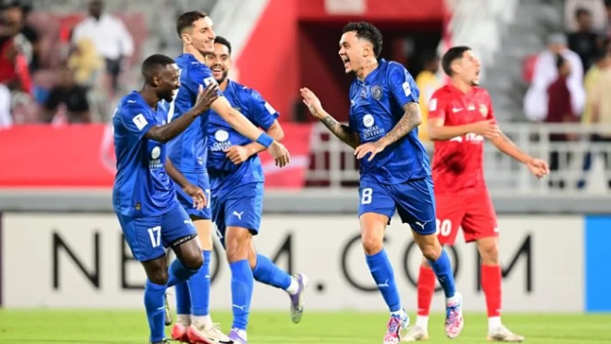 الدحيل يقسو على شباب الأهلي برباعية