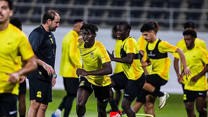 استمرار غياب المعيوف عن التدريبات لليوم الثالث على التوالي