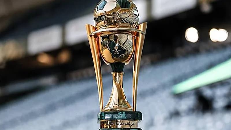 الأهلي يتصدر قائمة الأكثر تتويًجا بكأس خادم الحرمين الشريفين