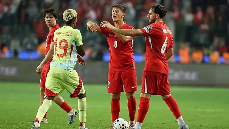 إصابة يامال تثير غضب فليك وانتقادات لمنتخب إسبانيا