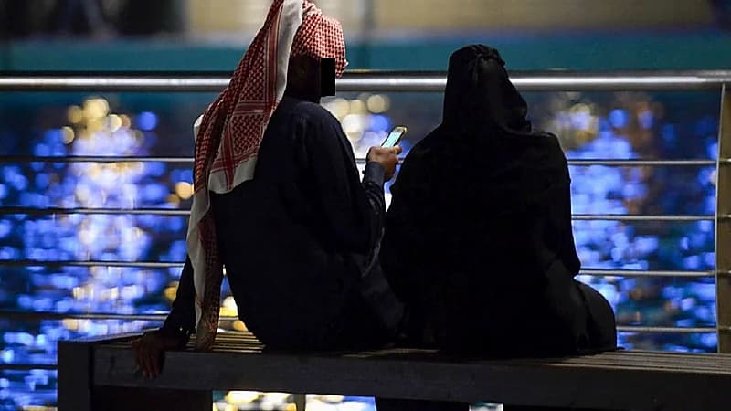 وسيط زواج: لا أنصح بالتعدد.. والسيدات أكثر إقبالًا على المسيار