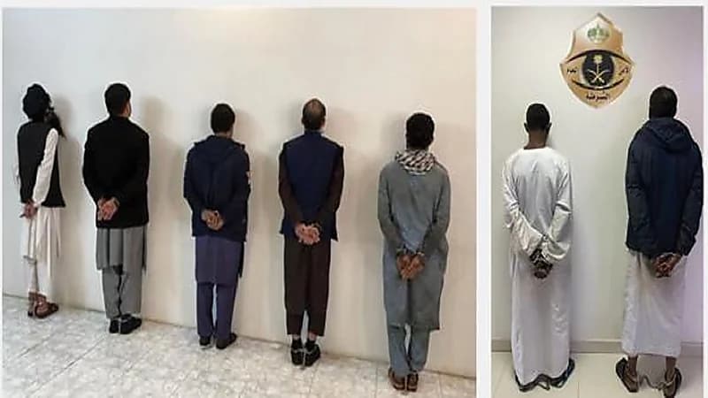 القبض على 7 أشخاص سرقوا شاحنات ومعدات ثقيلة ومركبات بالرياض