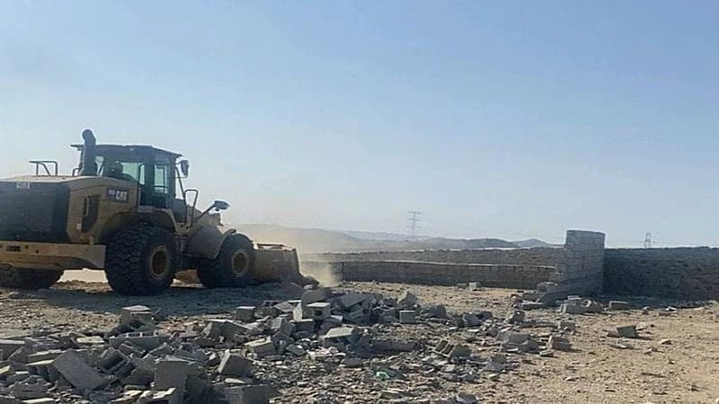 إزالة 21 ألف متر مخالفات على أراضي حكومية بجدة