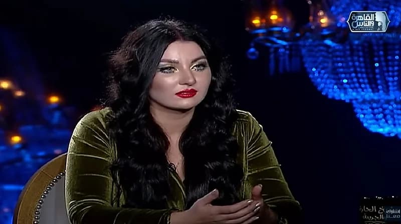 شاهد.. صافيناز عن بدايتها: "طُلب مني العمل في أعمال منافية للآداب"