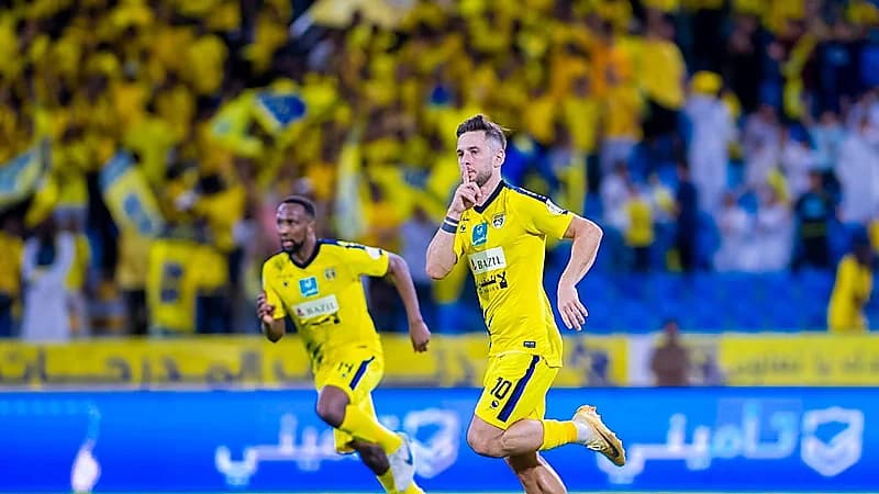 التعاون يقرر استمرار ميدران بالموسم القادم