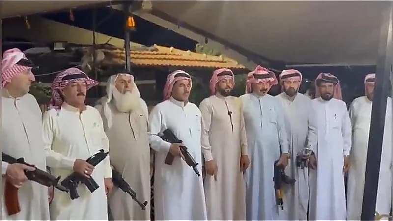 عشائر عربية في سوريا: تحرُم علينا شرب القهوة ودقّ النجر حتى ترجع السويداء.. فيديو