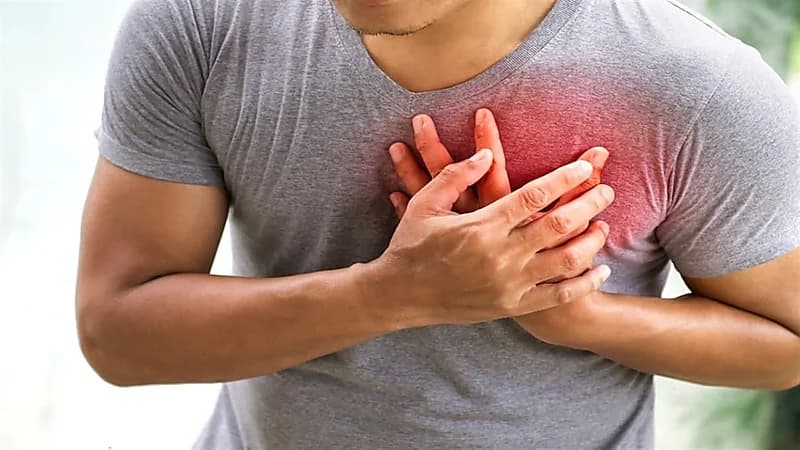 الاكتئاب والتوتر يدفعان للإصابة بأمراض شرايين القلب المبكرة