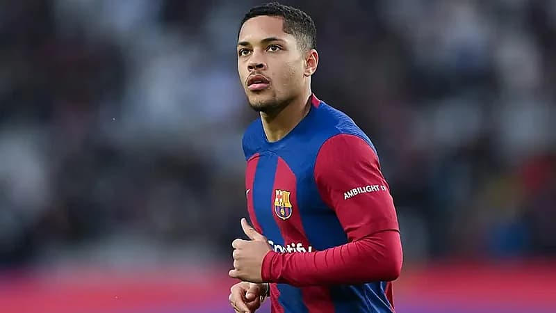 إشبيلية يسعى لضم لاعب برشلونة