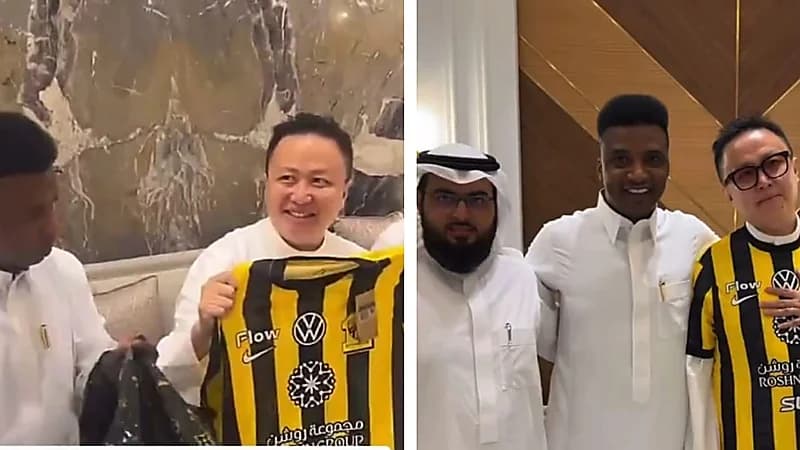 محمد نور يهدي قميصه لمشجع صيني دخل الإسلام بسبب الاتحاد .. فيديو