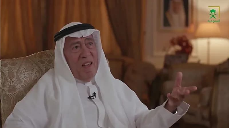 بالفيديو.. "إبراهيم كردي" يروي مشوار حياته منذ أن كان تلميذا إلى أن أصبح رجل الأعمال المعروف