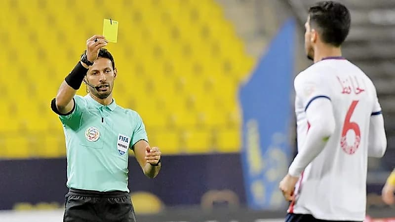 طاقم محلي لـ قيادة مباراة النصر أمام الرياض