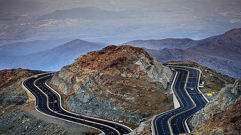 إعادة فتح طريق الهدا في كلا الاتجاهين