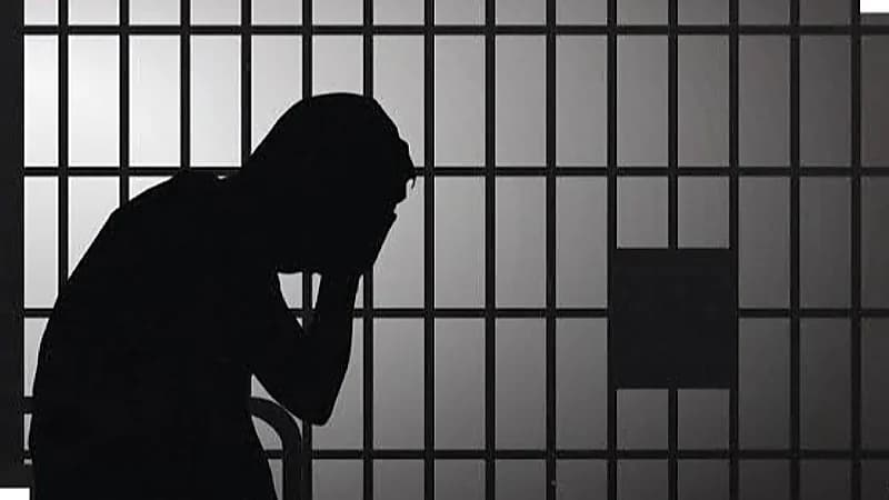 السجن ومصادرة 55 مليون ريال لمهندس بلدية أدين بالرشوة وغسل الأموال