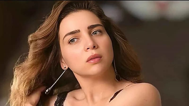 لأول مرة .. مي عز الدين تكشف عن سبب عدم زواجها