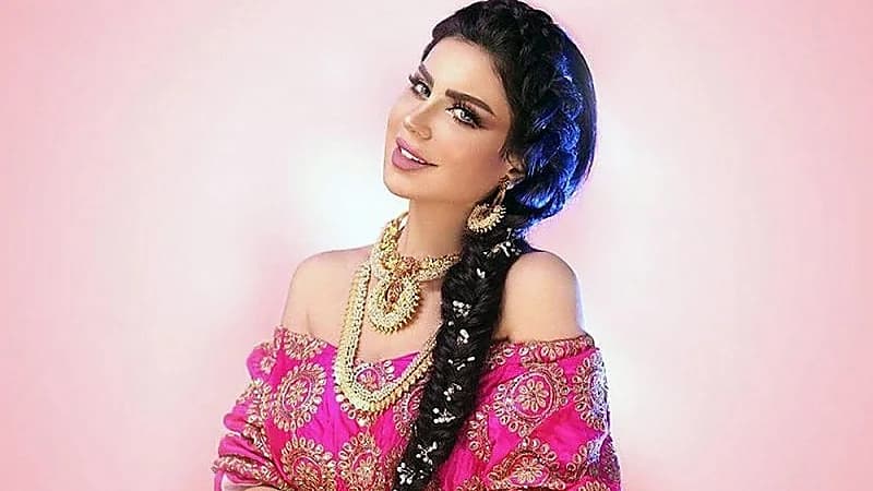 محامية حليمة بولند توعد جمهورها بكشف تفاصيل جديدة بعد حكم حبس موكلتها .. فيديو