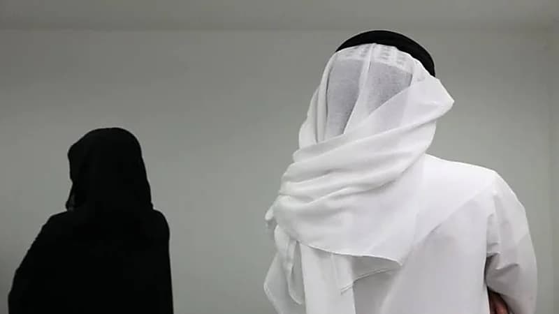 خلع امرأة من زوجها مقابل نصف المهر بسبب "صورة"