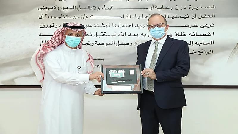 أمين عام "موهبة" يبحث مع المدير الإقليمي لليونيسيف تعزيز الشراكة وبرامج الطفولة