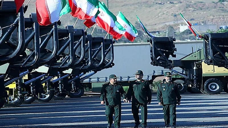 الكشف عن تهريب ملايين الدولارات من العراق لمليشيا الحرس الثوري