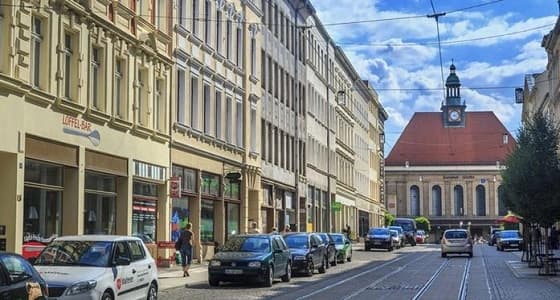 متقاعد ألماني يضطر للعيش 26 شهرا في سيارته