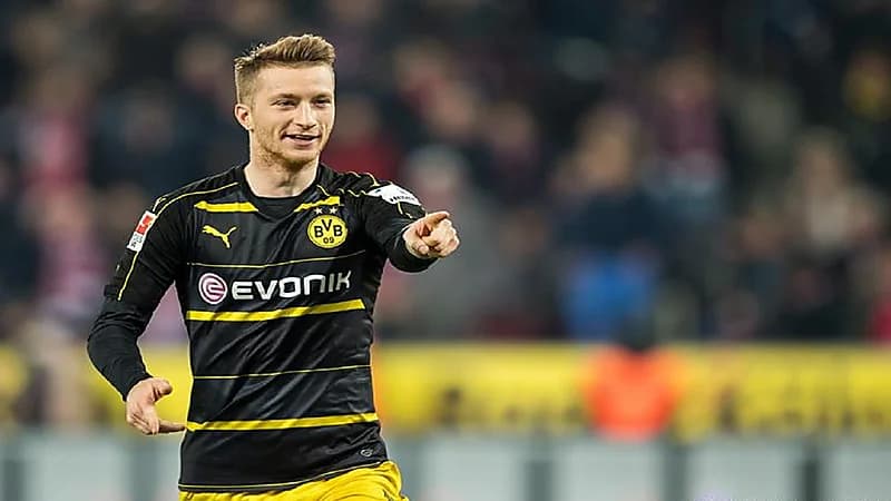 لاعب بروسيا دورتموند على رادار النصر