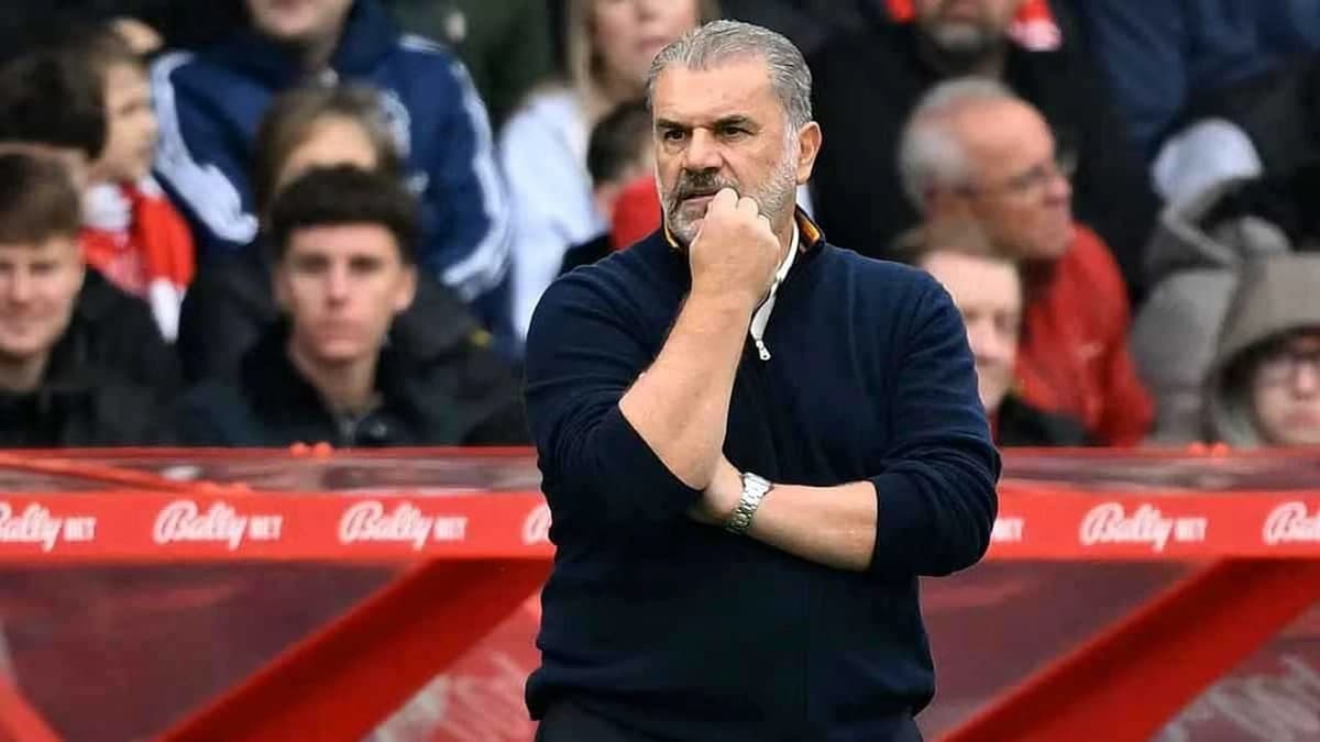 نوتينغهام يقيل مدربه بعد الخسارة أمام تشيلسي