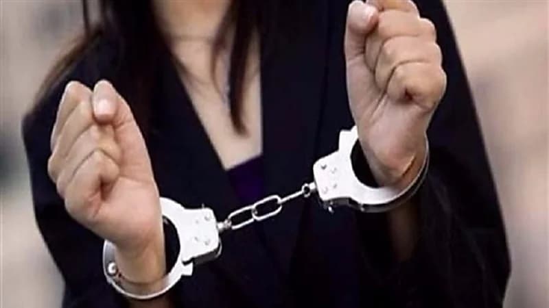 امرأة تشق بطن صديقتها لاختطاف الجنين