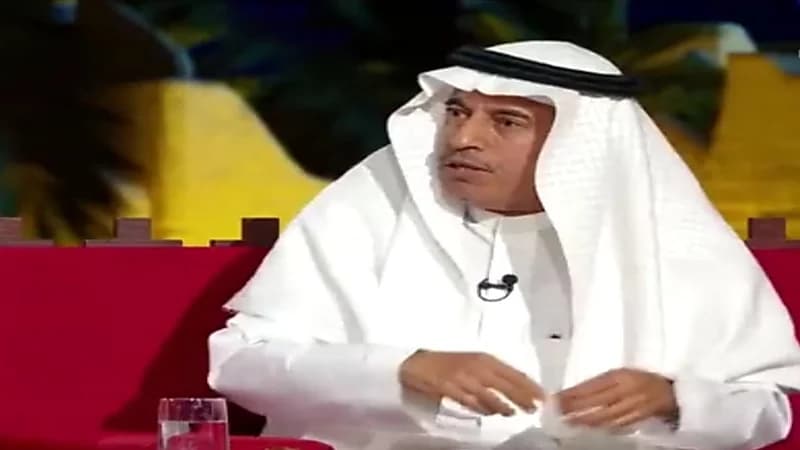 الزامل : الأنظمة تسمح أن يرأس النادي شخص يفرغه من نجومه حتى يهبط .. فيديو