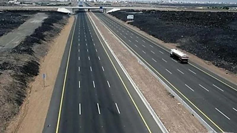 تنبيه لمستخدمي طريق المدينة المنورة/ تبوك