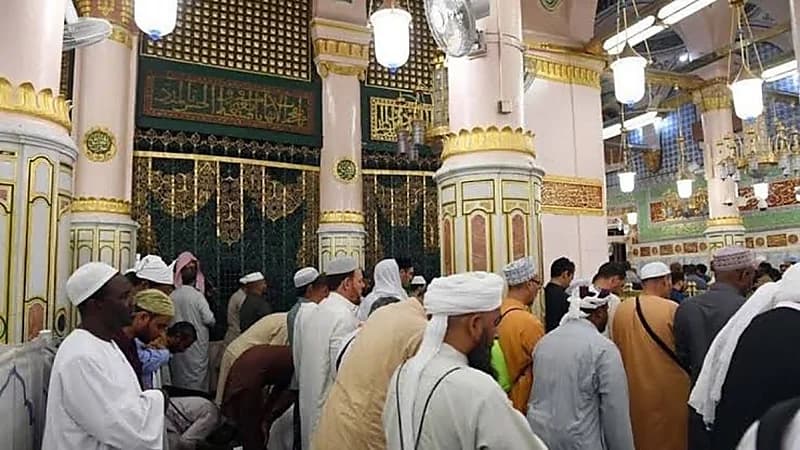 تحديد أوقات الزيارة للروضة الشريفة