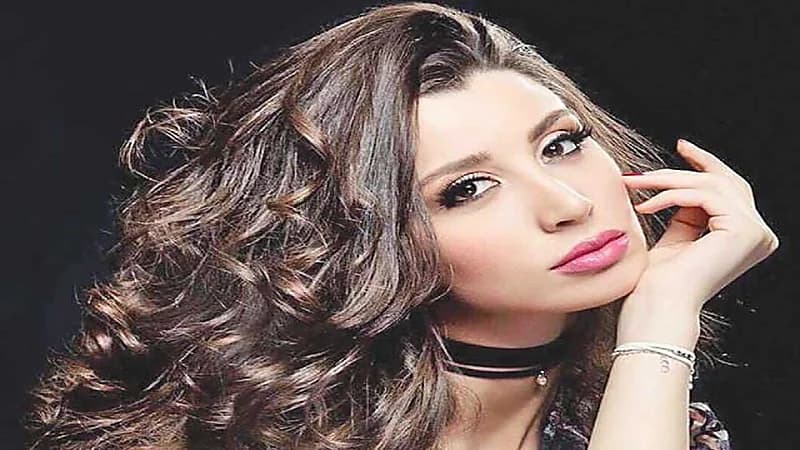 طرد "سارة التونسي" من مسلسل "يسرا" الجديد