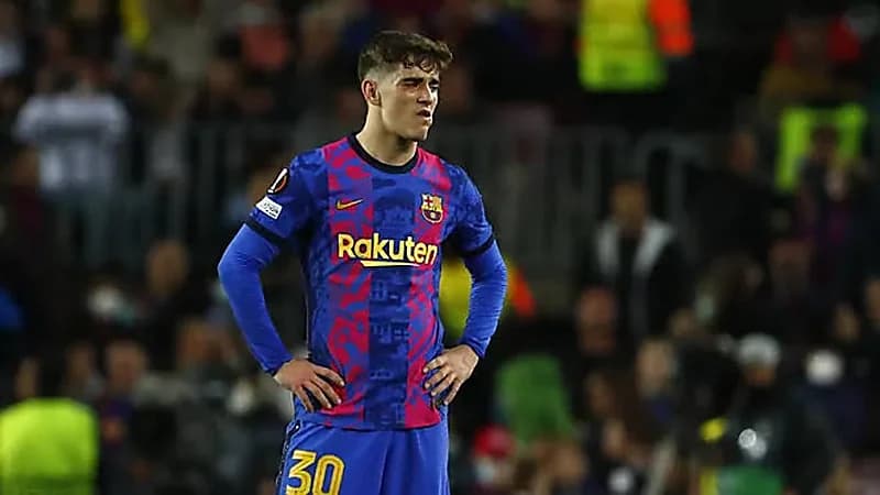 سر تأخر تجديد جافي مع برشلونة