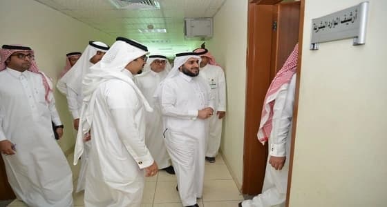 بالصور.. نائب وزير البيئة يتفقد فرع الوزارة بالمنطقة الشرقية