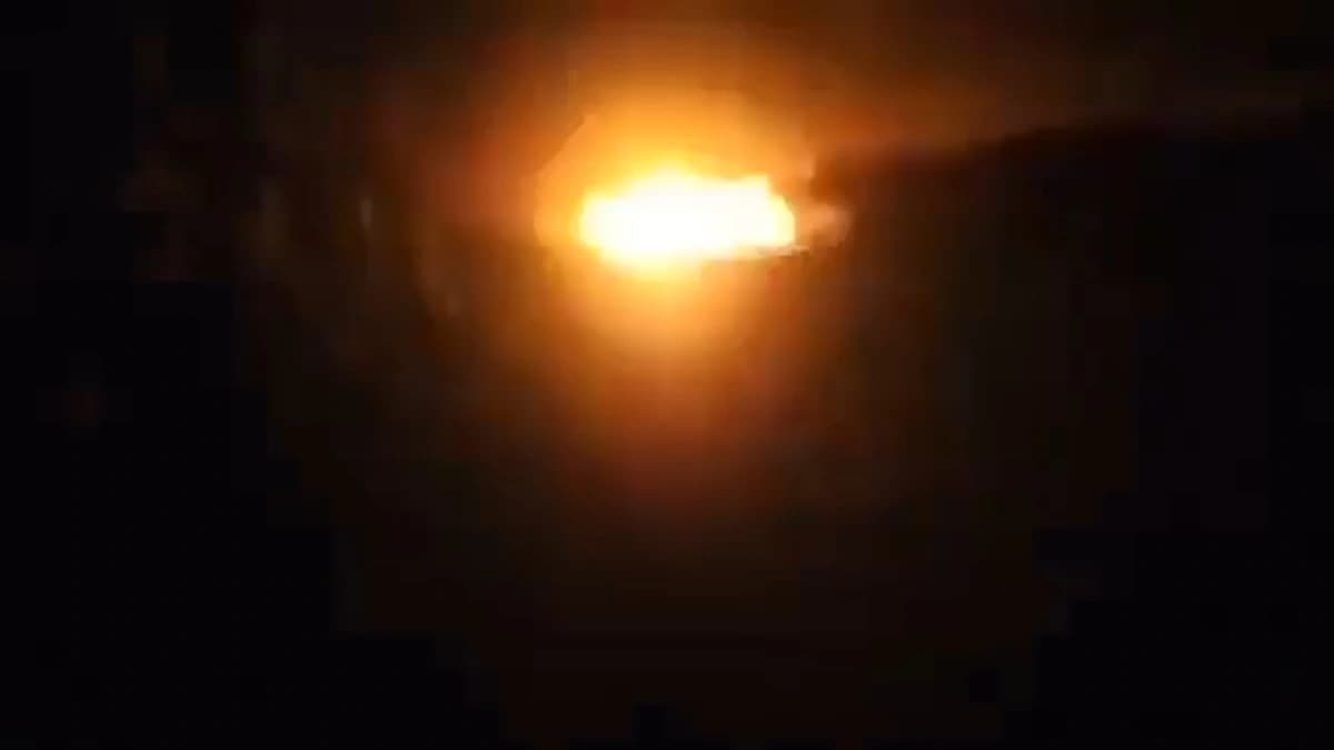 اشتباكات عنيفة بين أفغانستان وباكستان بمنطقة غوي الحدودية.. فيديو