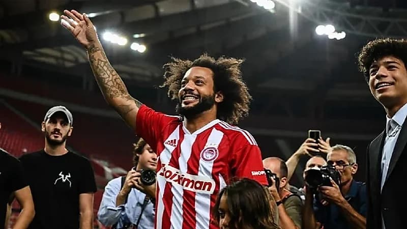 مارسيلو يقترب من أحد أندية دوري المحترفين