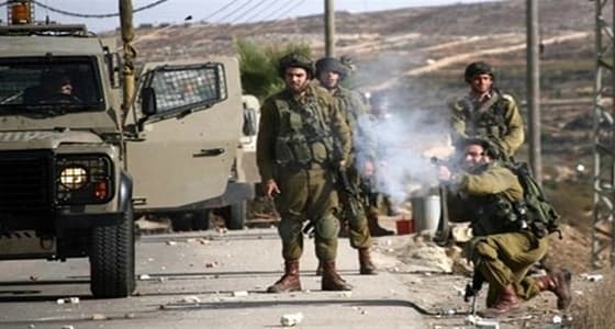 قوات الاحتلال تقتل فلسطينيا بزعم محاولته دهس إسرائيليين