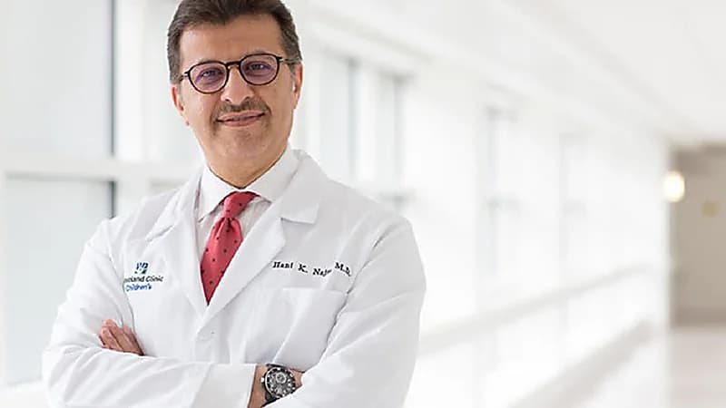 ريما بنت بندر توجه رسالة لدكتور أجرى عملية لجنين داخل رحم أمه