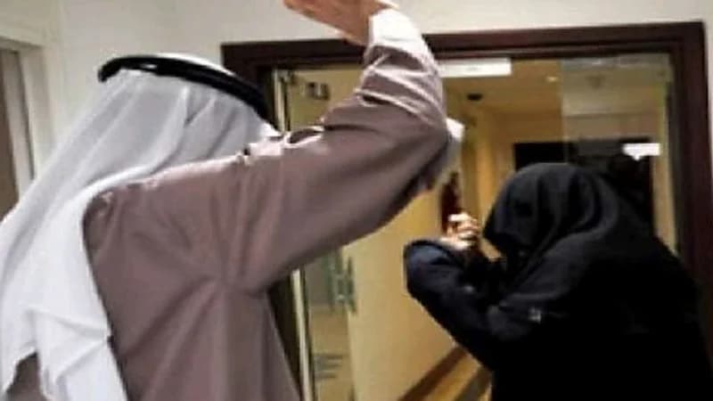 العنف الأسري يتفاعل مع مشكلة امرأة تتعرض للتعنيف من قبل زوجها