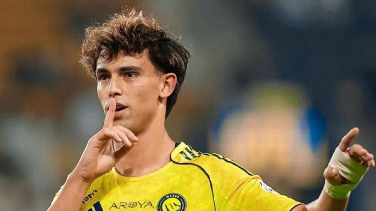 فيليكس يخضع لفحوصات طبية