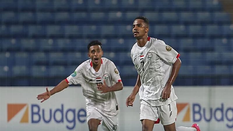 منتخب اليمن يفوز على عُمان ويتأهل لنهائي كأس الخليج