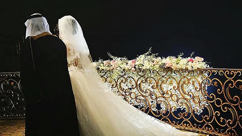 فتاة تخدع زوجها السبعيني وتفسخ النكاح بعد 5 أشهر