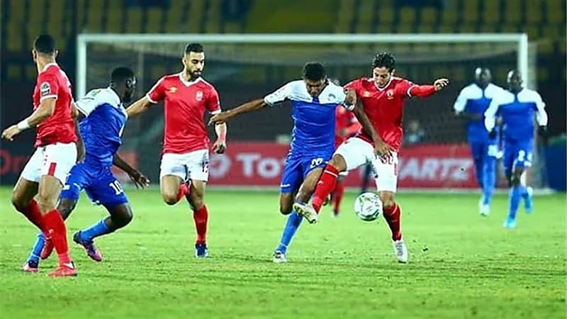 "كاف" يعاقب الهلال السوداني