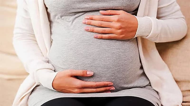 أم لـ7 أبناء تنجب 5 توائم في حالة نادرة