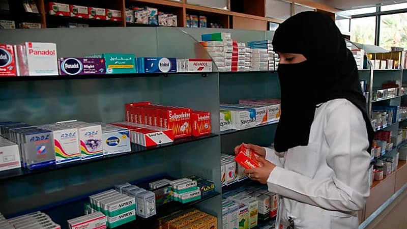 إعفاء الصيدليات من طباعة التسعيرة على عبوات الأدوية