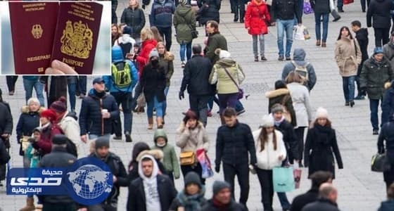 مجنون يحاول اقتحام قمرة قيادة طائرة قادمة من باريس للدار البيضاء